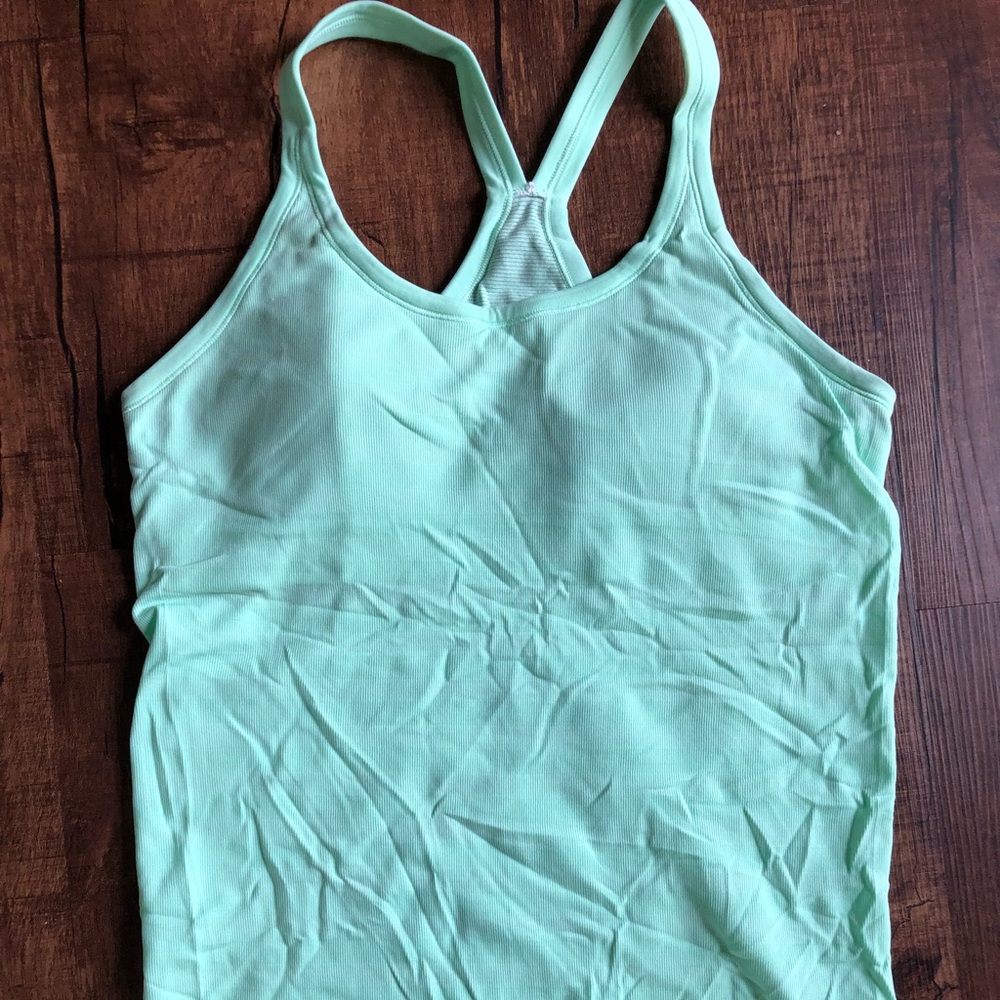 Lululemon Racerback tank Mint 10 built in bra